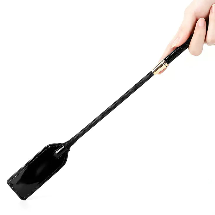 Glossy Black Long-Handle Paddle Crop
