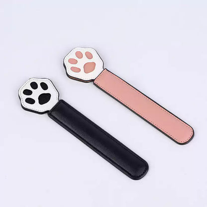 Tabla para nalgadas con doble capa y diseño de huella de gato — Cuero de PU, Diseño de huella de gato