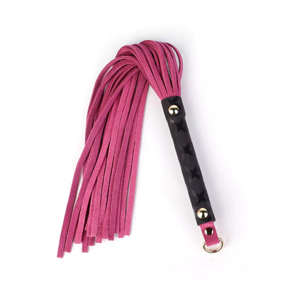 Mini-Farbleder-BDSM-Flogger – kompakter Warm-up-Quast aus Rindsleder für unterwegs