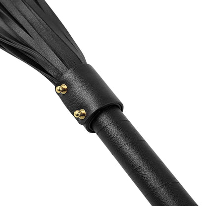 STUDDED-LEATHER-FLOGGER-4