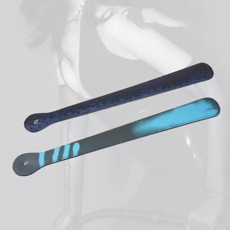 Thermo-Farbwechsel-Spanking-Paddel — Blaues thermochromes Schlangenmuster