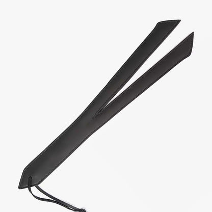 Schwarzes Scherenspanking-Paddel – Handgefertigte Scherenform