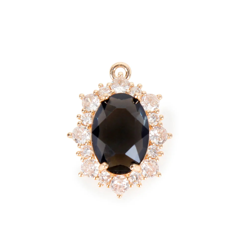Detail of centered gem mounting on genuine leather collar