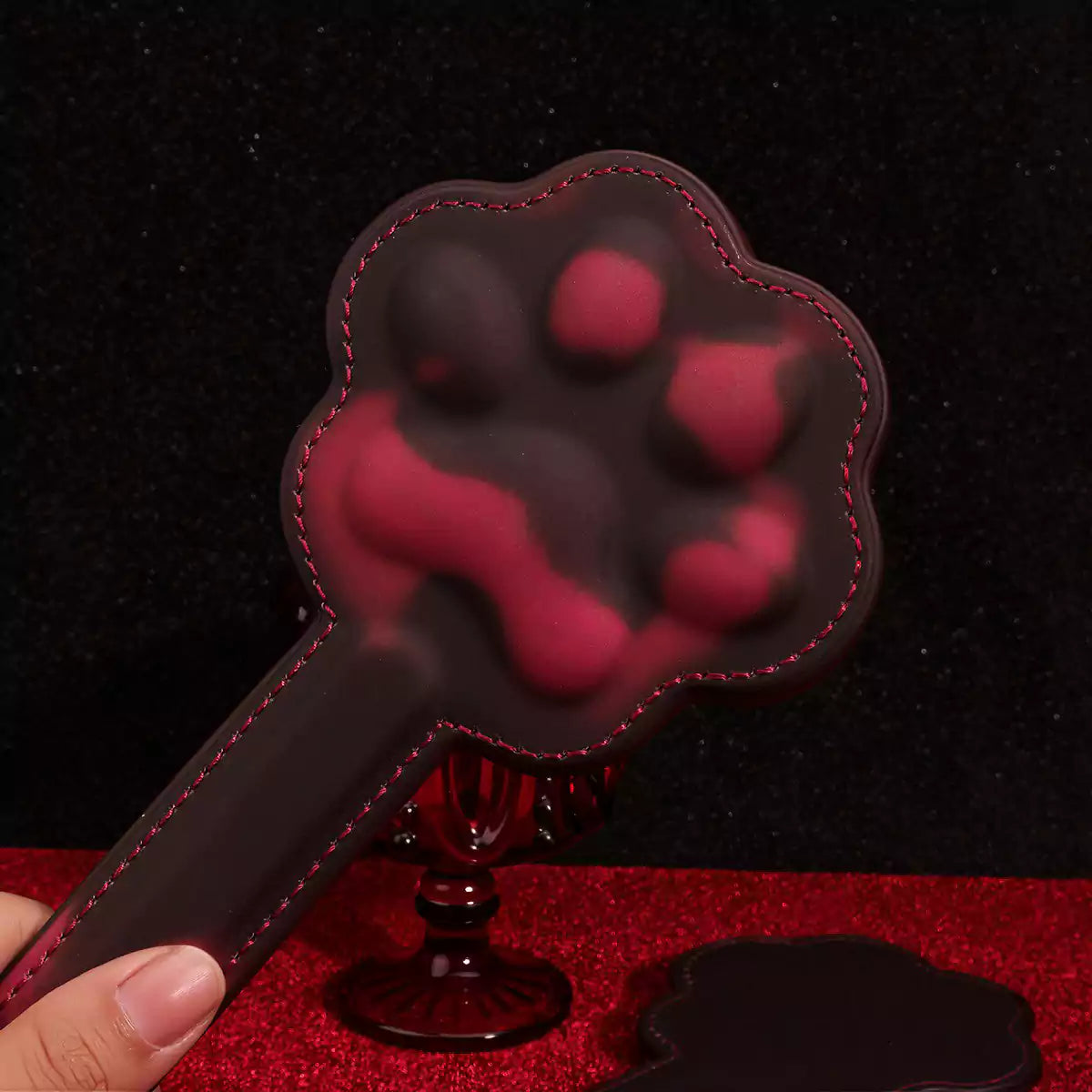 Close-up of heat-sensitive cat paw strike surface detail