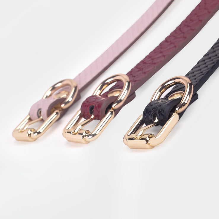 Metal buckle detail on croc texture ball gag
