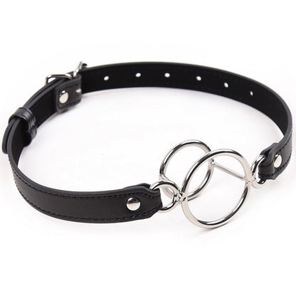 full display of reversible ring gag highlighting structural balance and adjustable strap