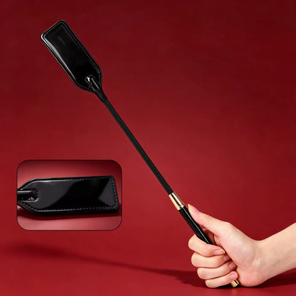 Glossy Black Long-Handle Paddle Crop
