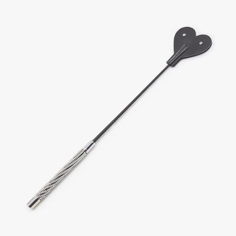 Heart tip riding crop with rhinestone diamond handle full view