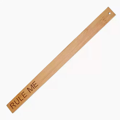 Regla de Disciplina de Bambú con Letras — Diseño de Frase Grabada en Bambú Natural