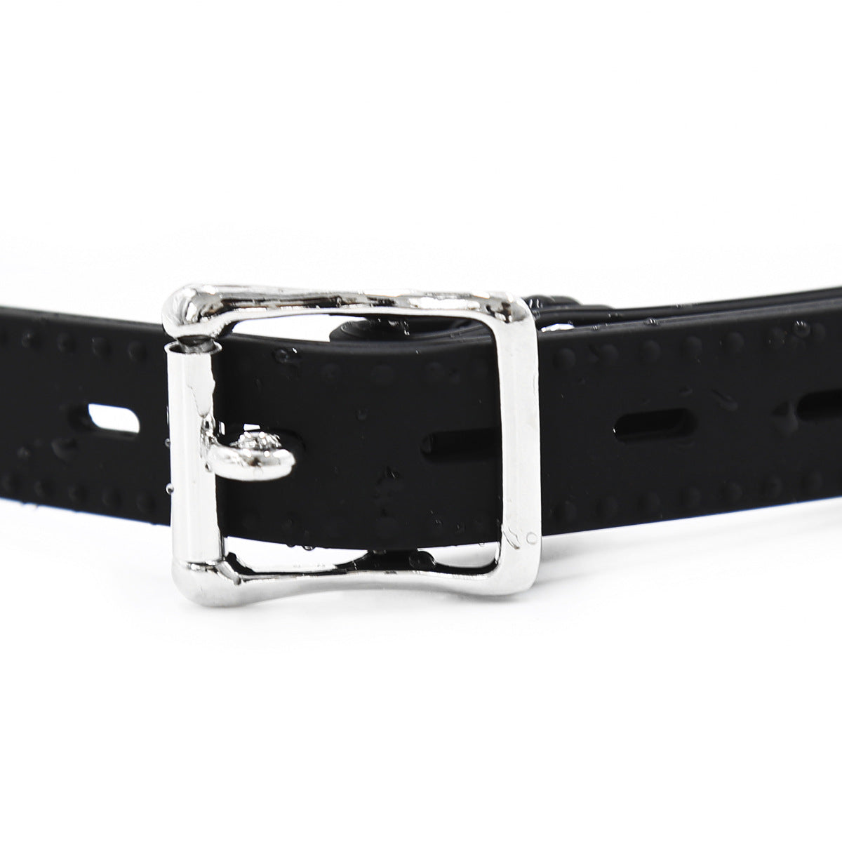 close-up of adjustable silicone strap mechanism